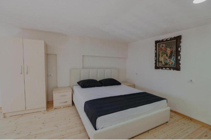 Vila Francesko Ksamil Esterno foto