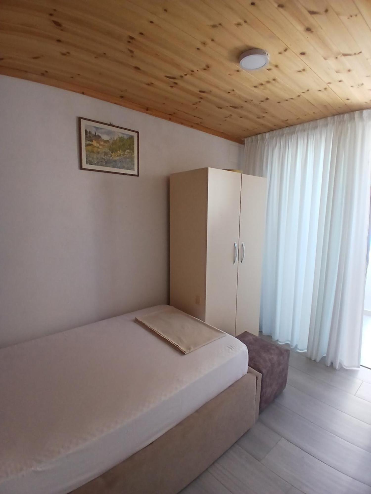 Vila Francesko Ksamil Esterno foto