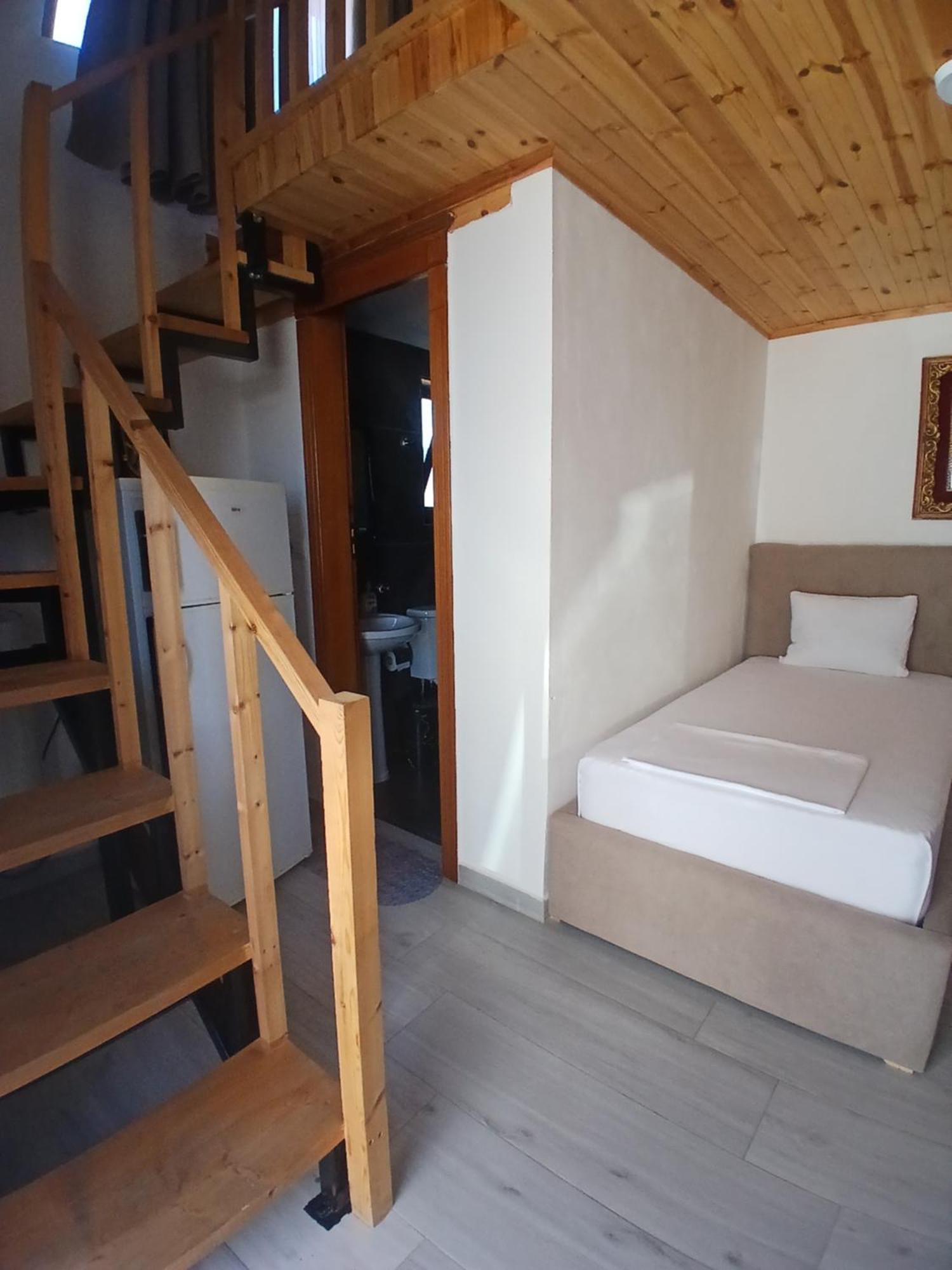 Vila Francesko Ksamil Esterno foto