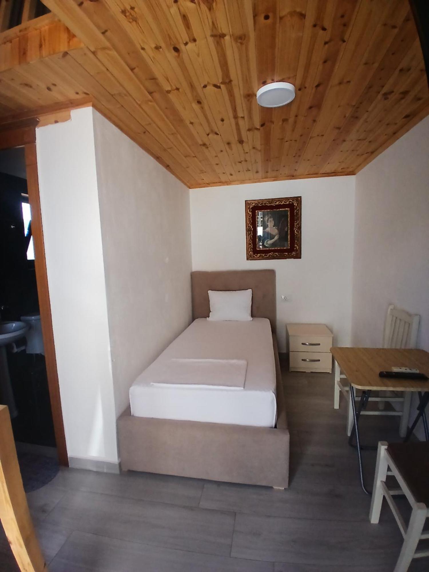 Vila Francesko Ksamil Esterno foto